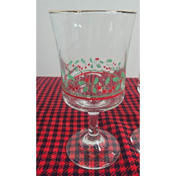 Vintage 1986 Arby's Holly/Berry Christmas Goblets w/Gold Trim 12oz Set of 4 - Picture 2 of 6